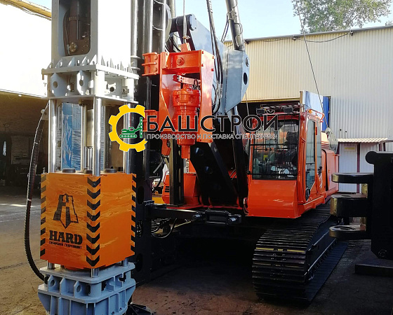Копрово-бурильная установка КБУРГ-16 на базе шасси экскаватора HITACHI ZX 450 в комплекте гидромолотом  МГШ5